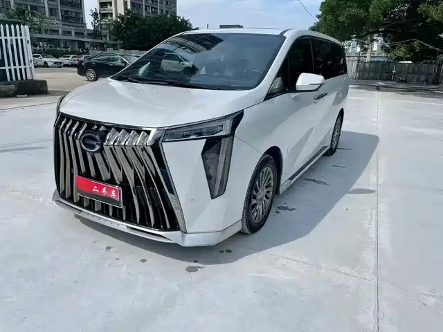 GAC Trumpchi 传祺M8