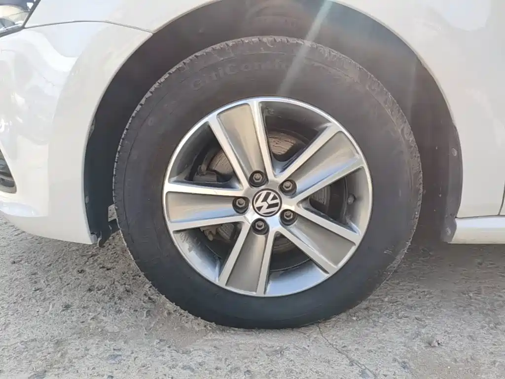 Volkswagen Polo — миниатюра 23