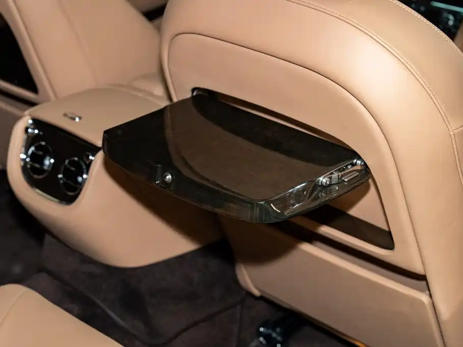 Bentley Mulsanne — миниатюра 24