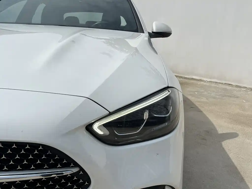 Mercedes-Benz C-Class — миниатюра 14