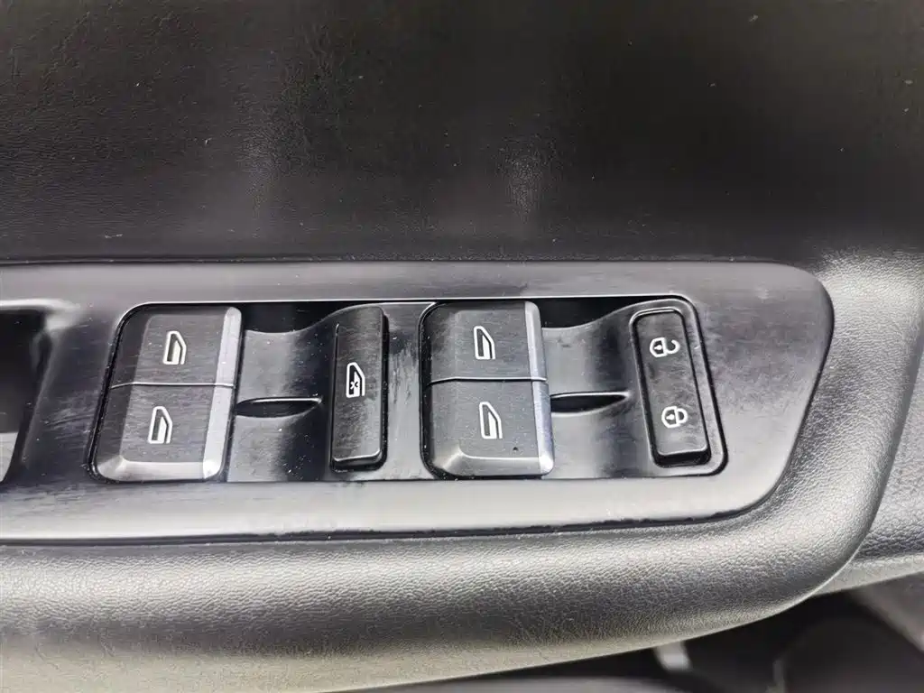 GEELY AUTOMOBILE EMGRAND GL