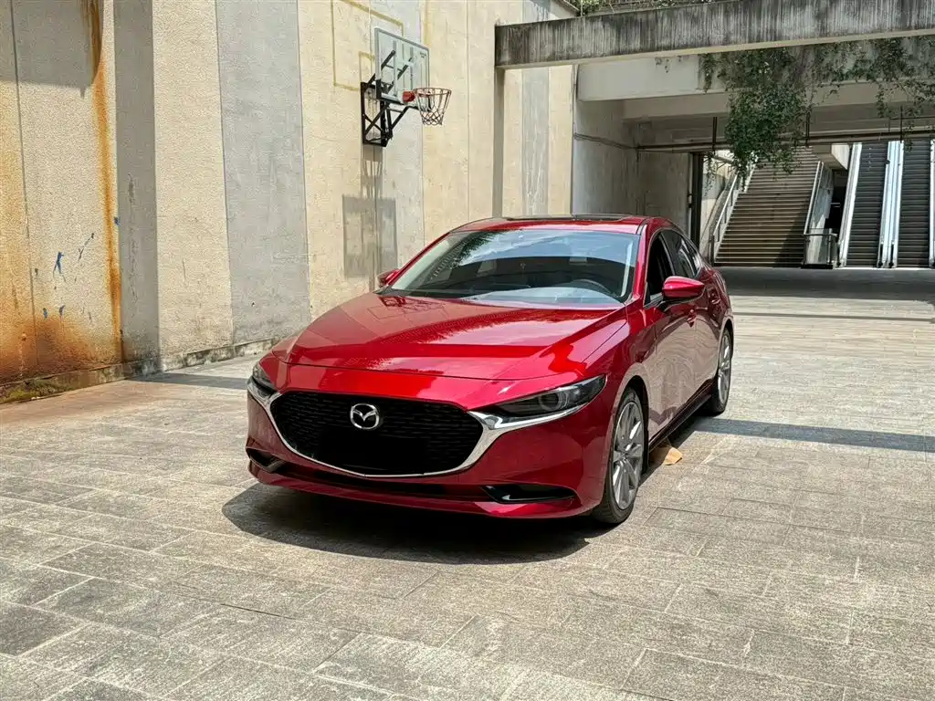 Купить Mazda 3 Axela