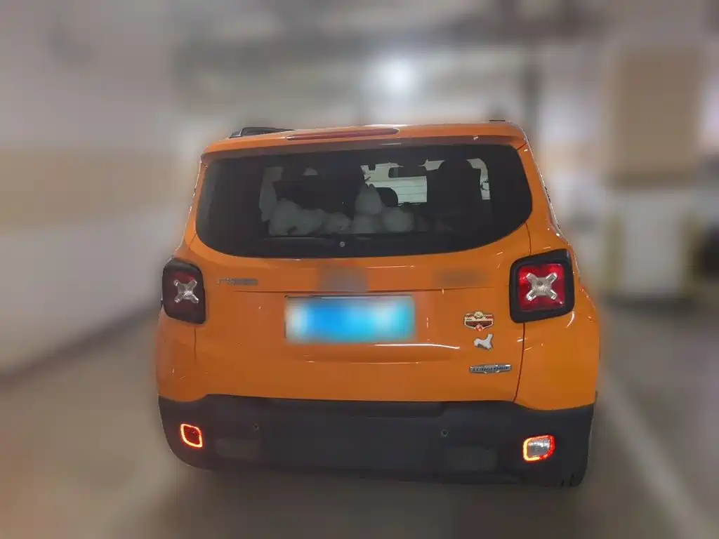 Jeep Renegade — миниатюра 5