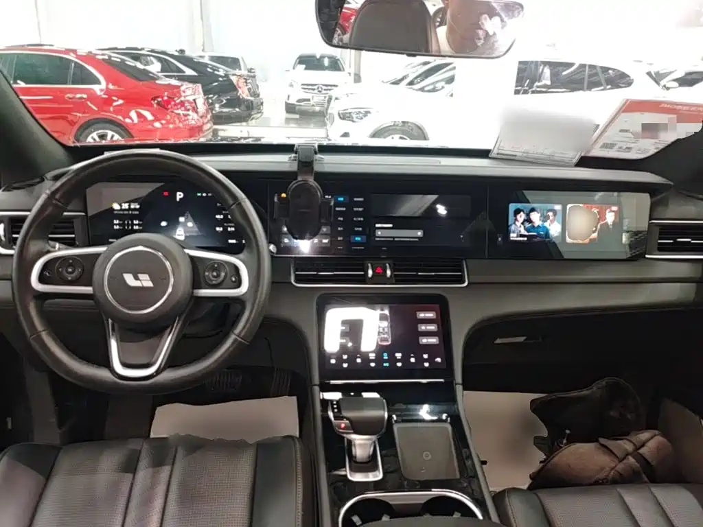 Li Auto Li ONE — миниатюра 10