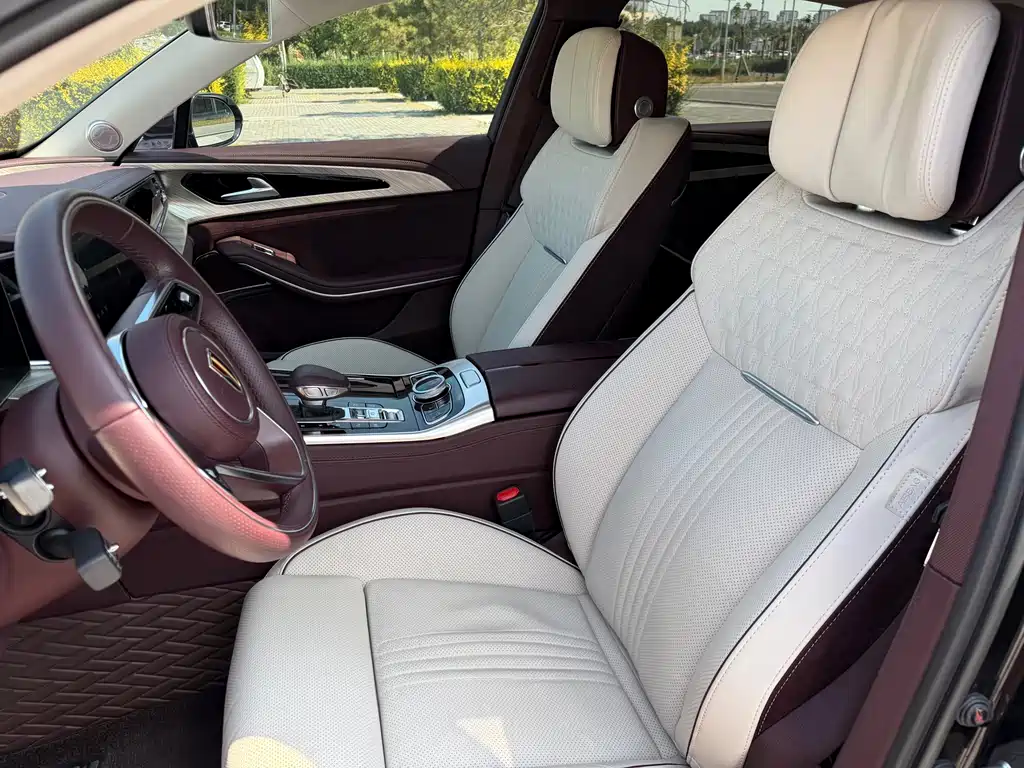 Hongqi Hongqi H9 — миниатюра 13