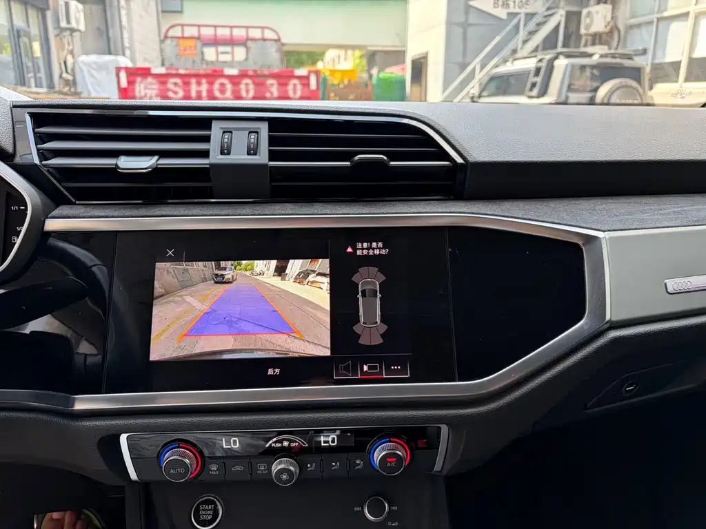 Audi Q3 — миниатюра 14