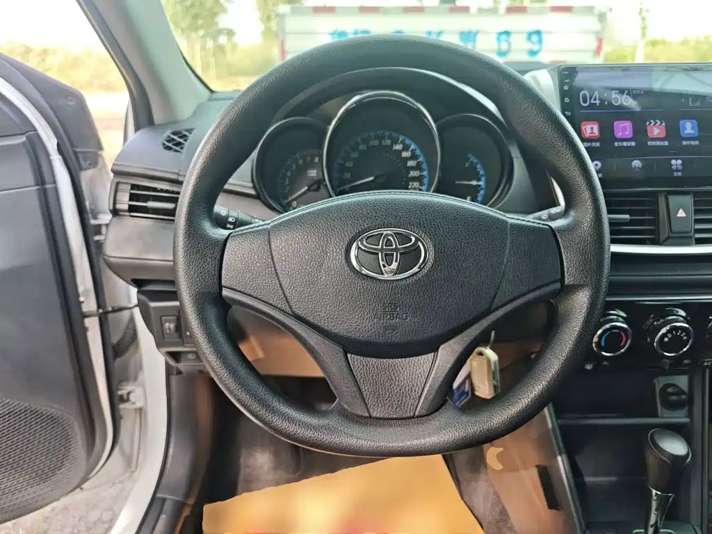 Toyota Yaris L — миниатюра 11