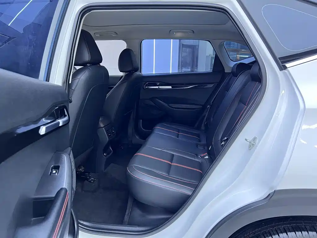 Kia KX3 — миниатюра 13