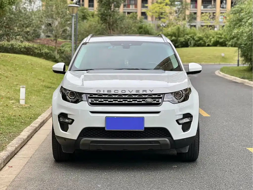 Land Rover Discovery Sport — миниатюра 2