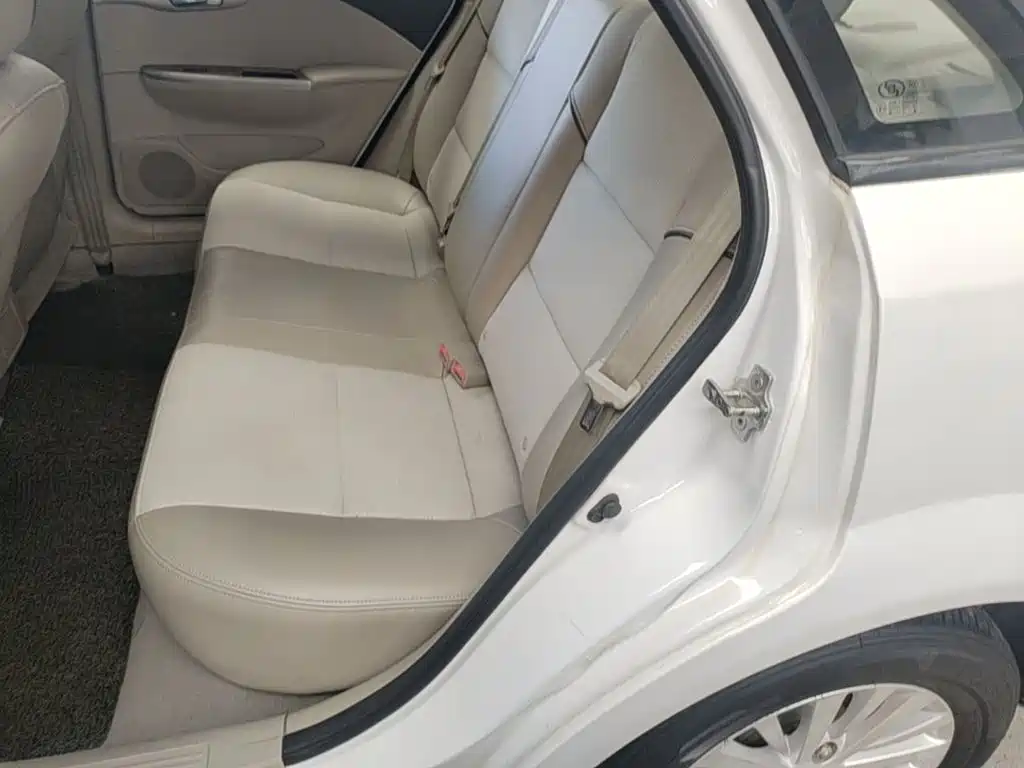Buick Excelle — миниатюра 17