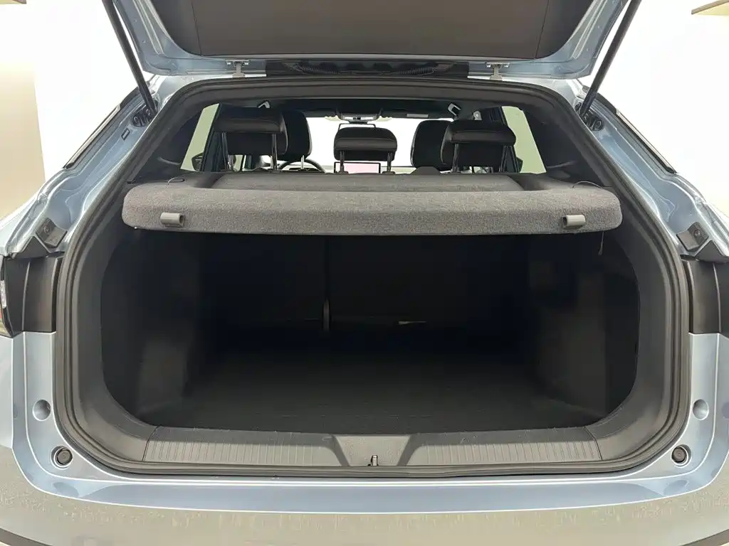 Volkswagen ID.4 X — миниатюра 6