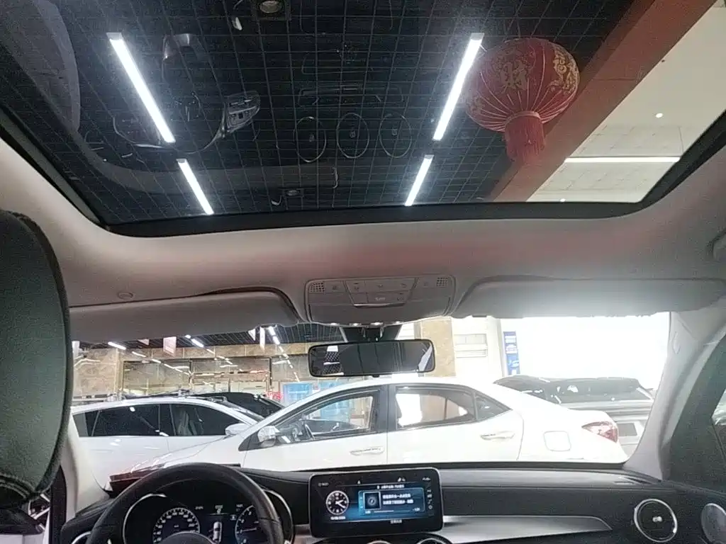 Mercedes-Benz C-Class — миниатюра 18