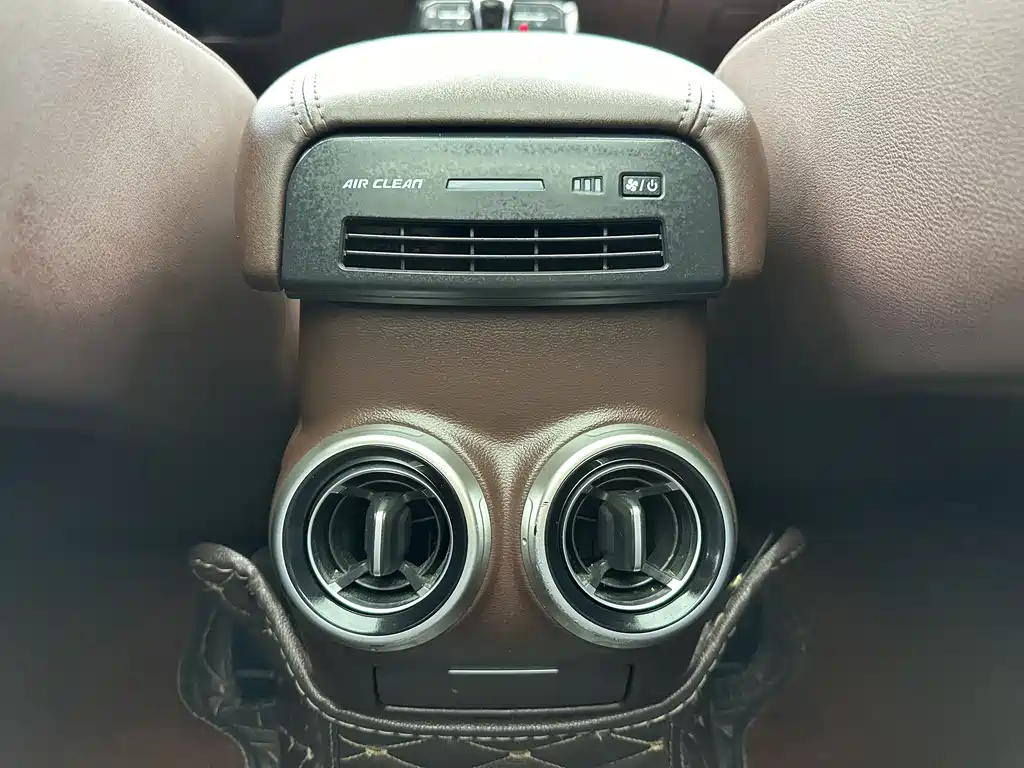 WEI PAI WEI BRAND VV7