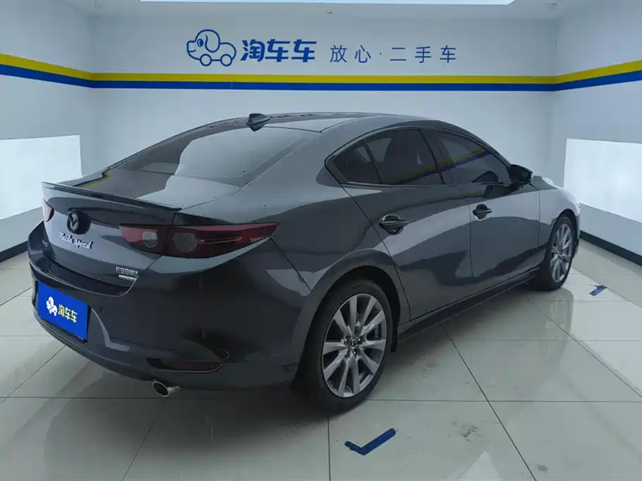 MAZDA 3 ANGKESAILA