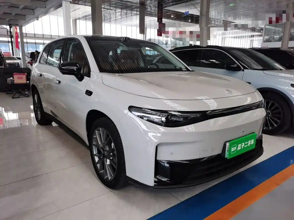 Leapmotor Leapmotor C10 — миниатюра 4