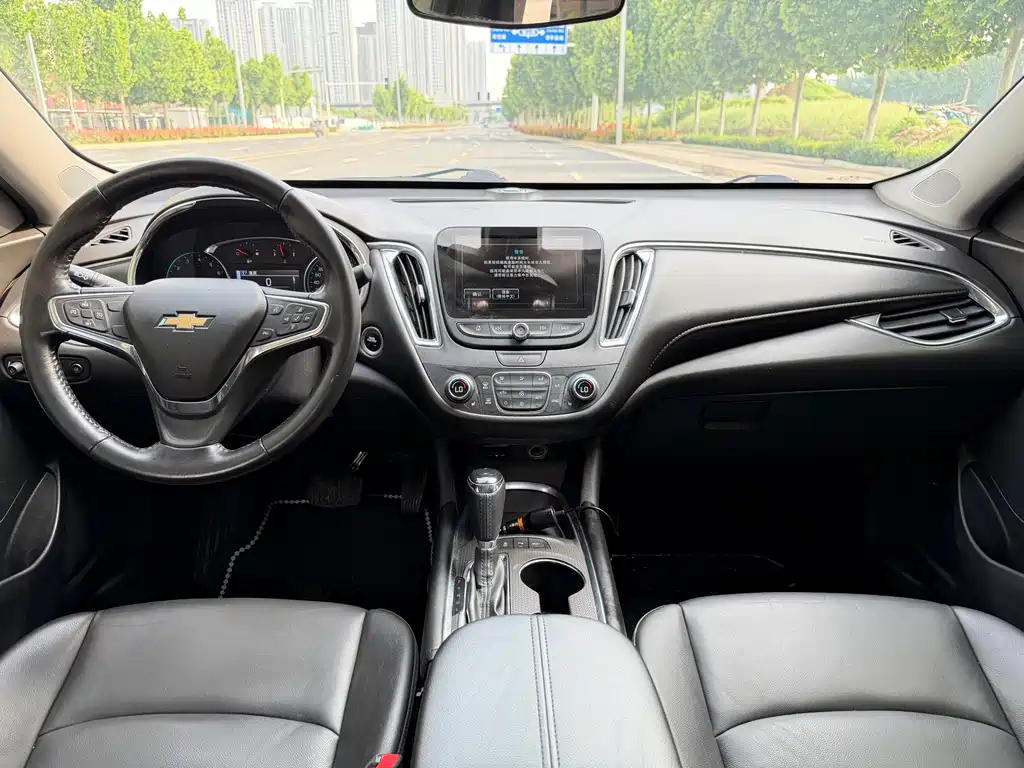 Chevrolet Malibu XL — миниатюра 9