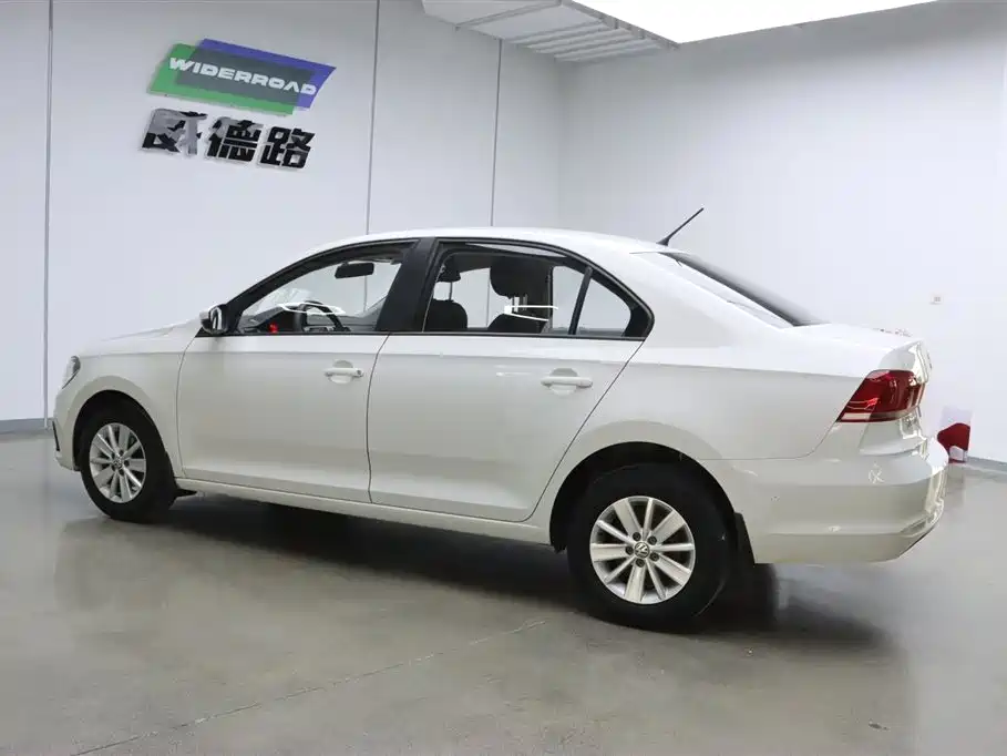 Volkswagen Santana 2019 1.5L AT VI