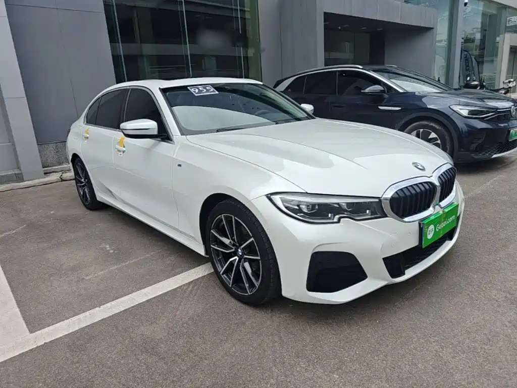 BMW 3 Series — миниатюра 4