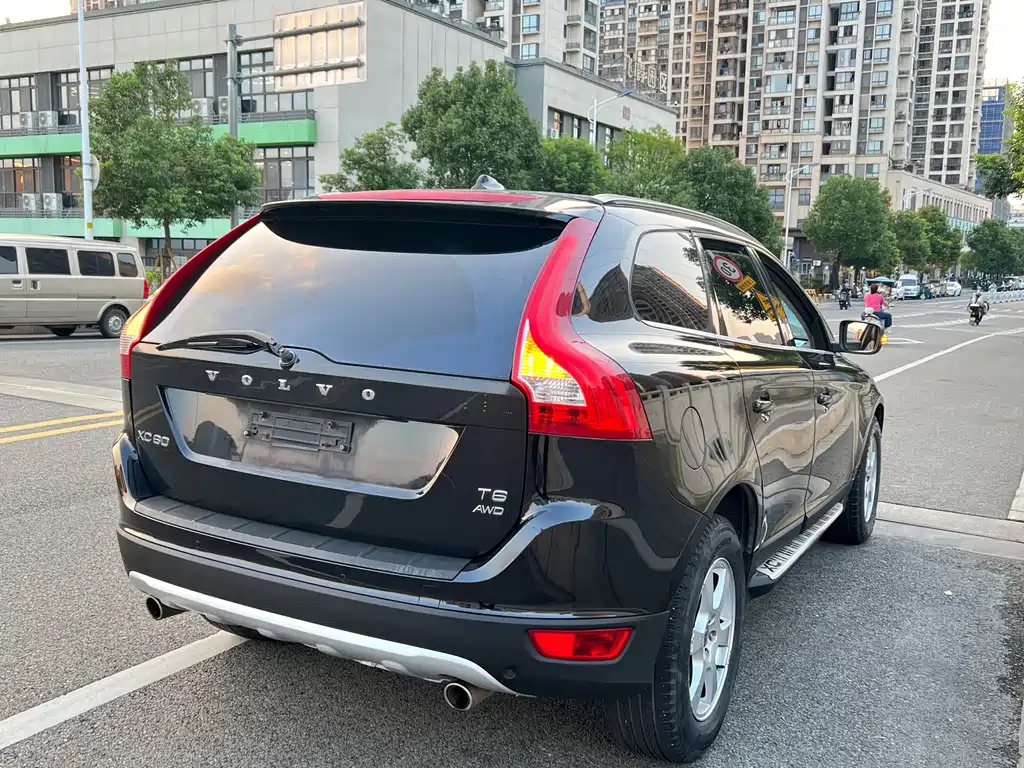 Volvo XC60 (Import) — миниатюра 13