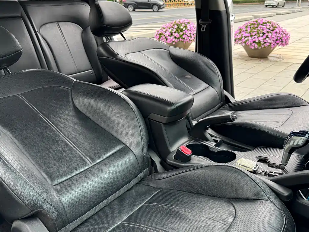 Hyundai ix35 2.0L Auto 2WD Smart Type China V, фото 10