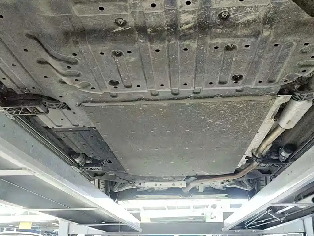 Li Auto Li L8 — миниатюра 7
