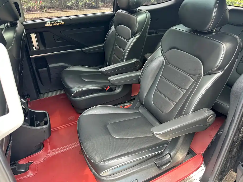 Hyundai Custo 270TGDi LUX Premium Edition, фото 32