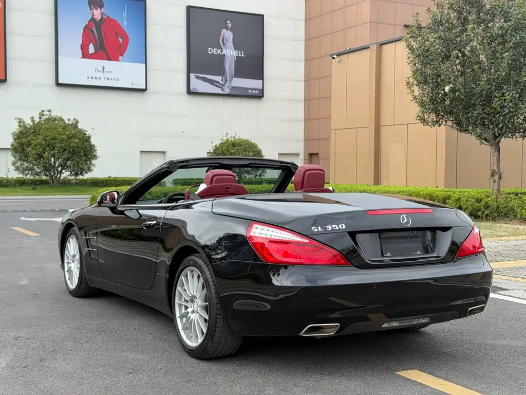 Mercedes-Benz SL-Class — миниатюра 4