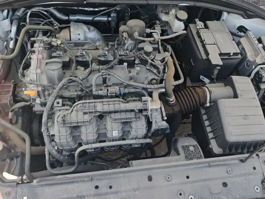 Roewe i5 — миниатюра 10