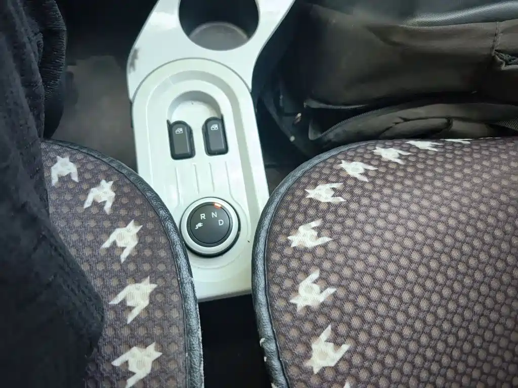 Wuling MINIEV — миниатюра 7