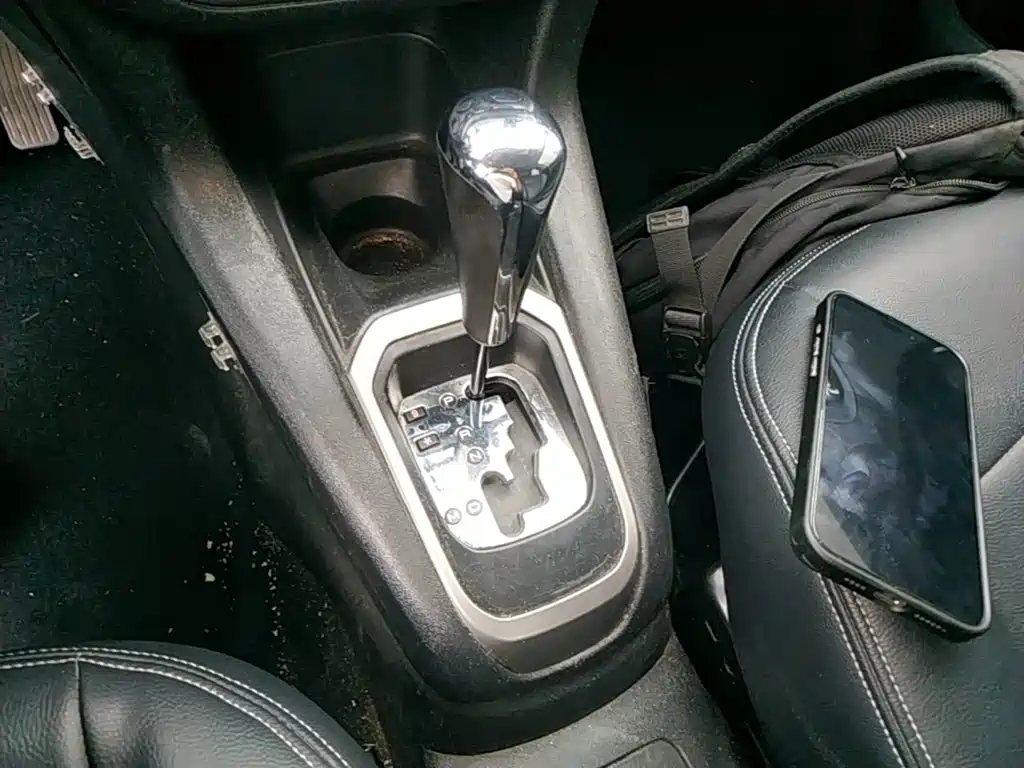 Peugeot 301 — миниатюра 14
