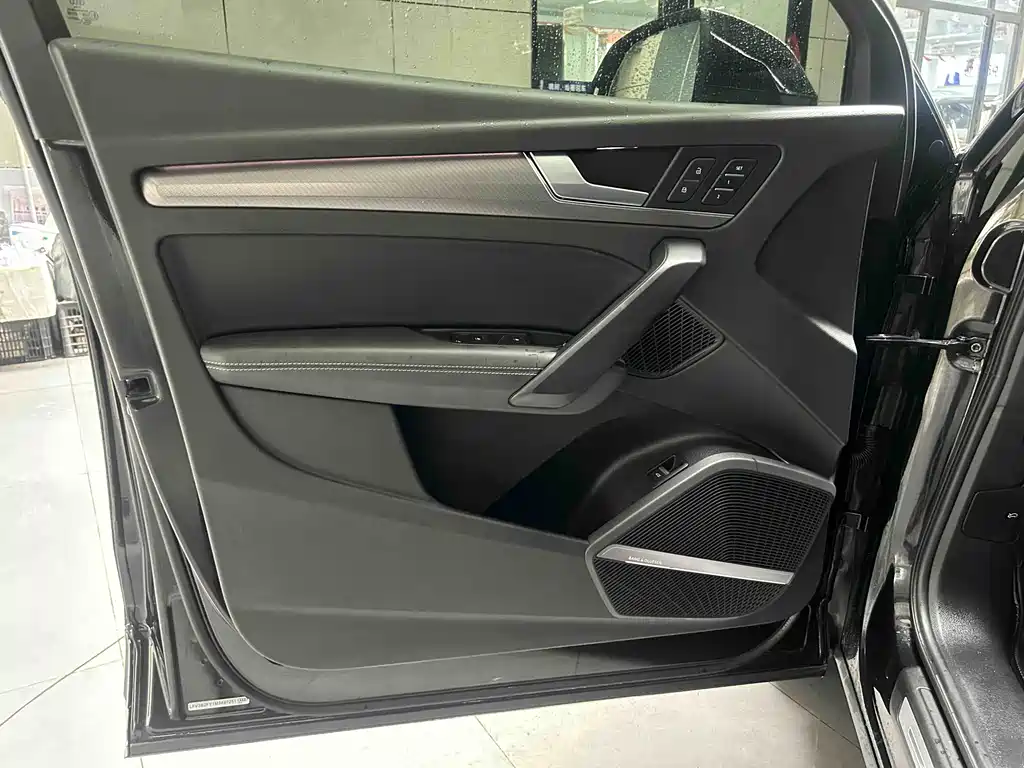 Audi Q5L 2022 45T Luxury