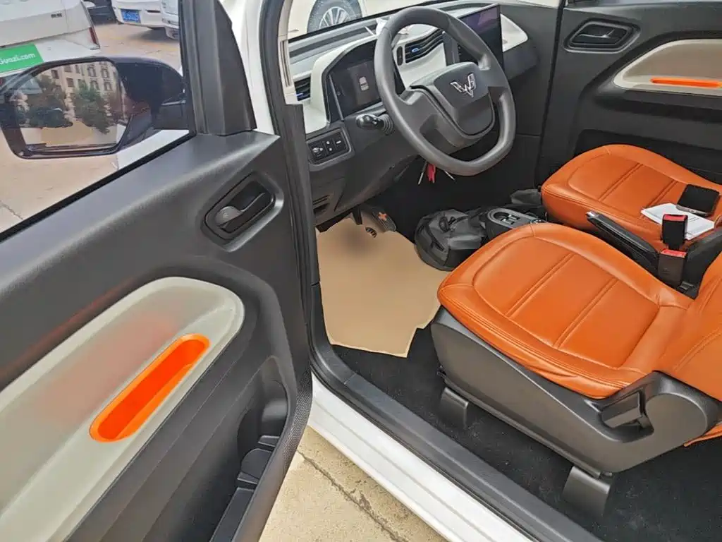 Wuling MINIEV — миниатюра 16