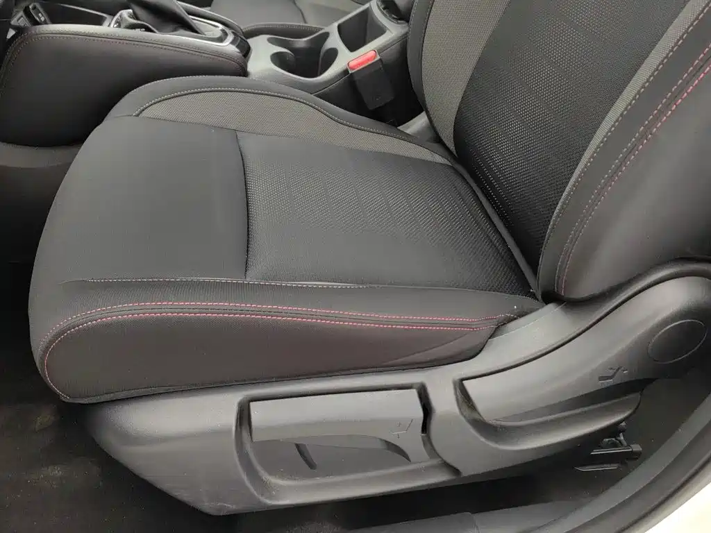 Nissan Qashqai — миниатюра 20