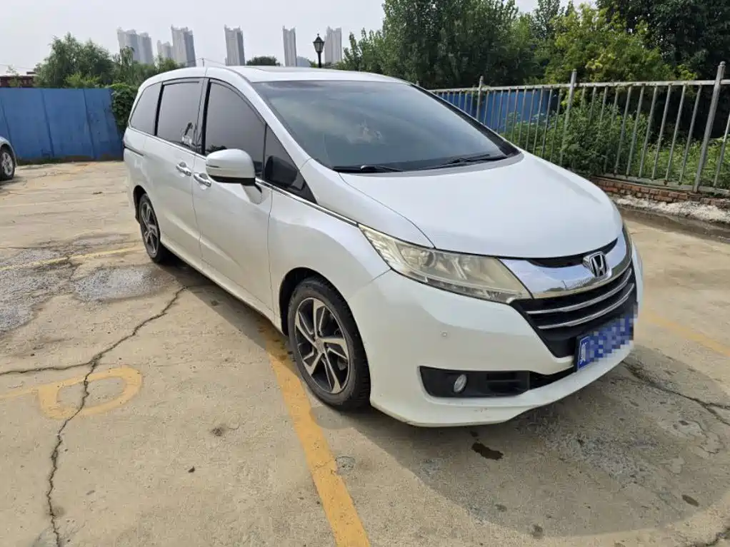 Honda Odyssey — миниатюра 2