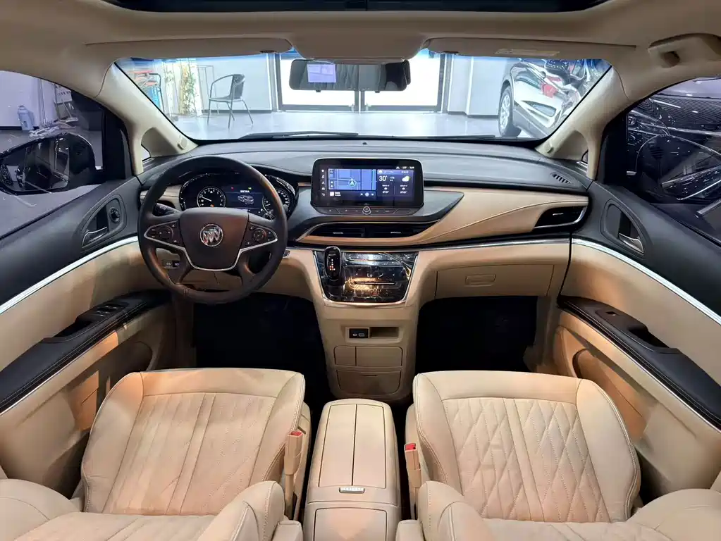Buick GL8 — миниатюра 7