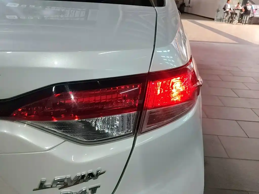 Toyota Levin — миниатюра 8