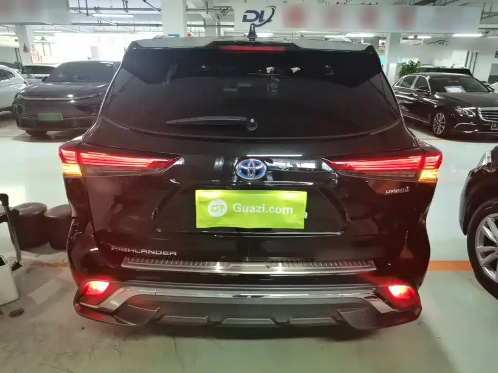 Toyota Highlander — миниатюра 6