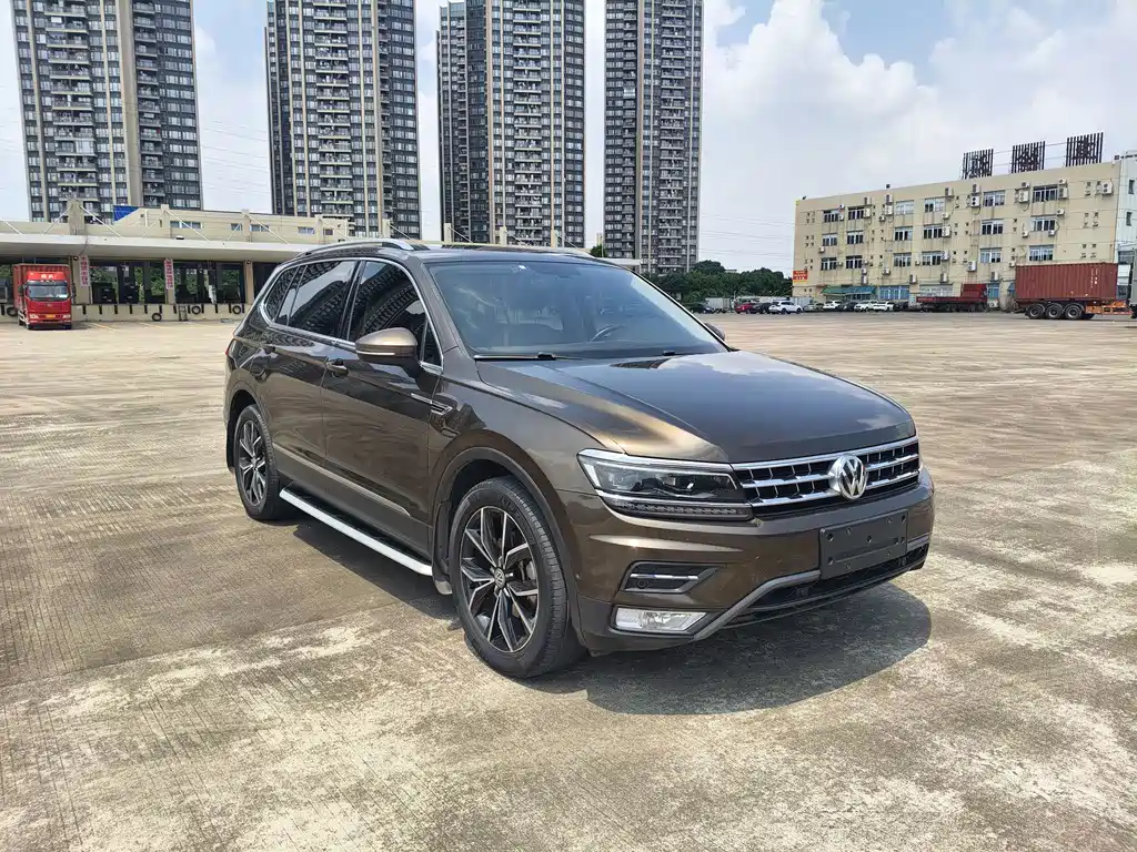 Volkswagen Tiguan L — миниатюра 3