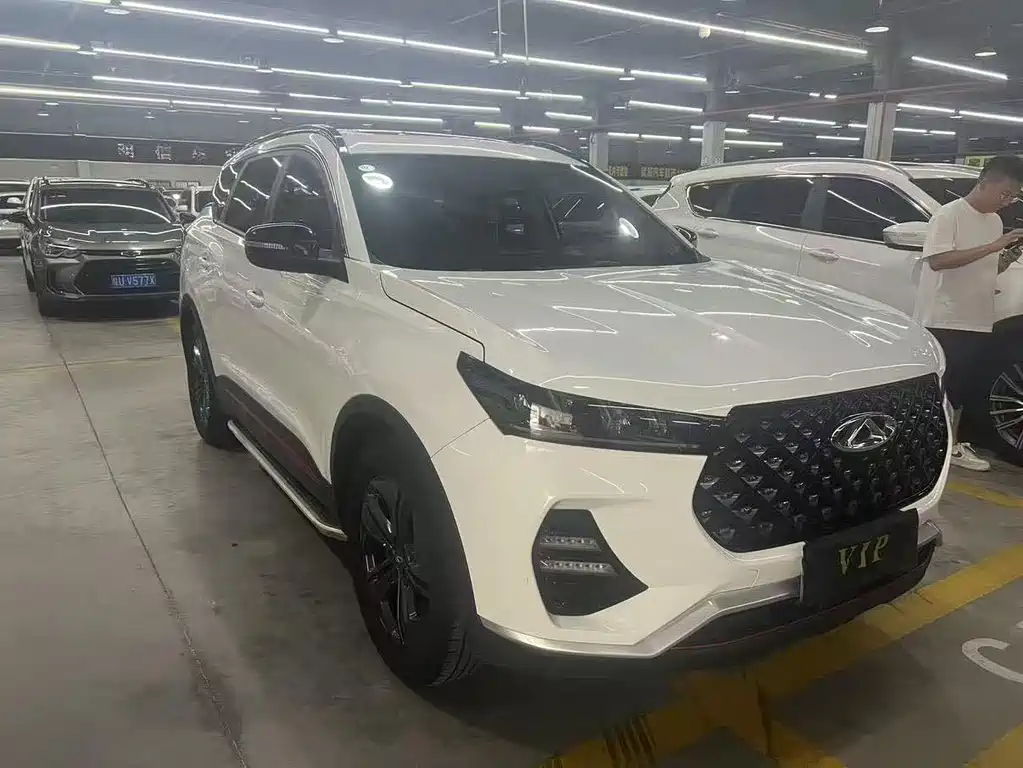 Chery Tiggo 7 - фото 3