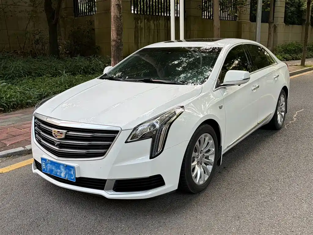 Купить Cadillac XTS