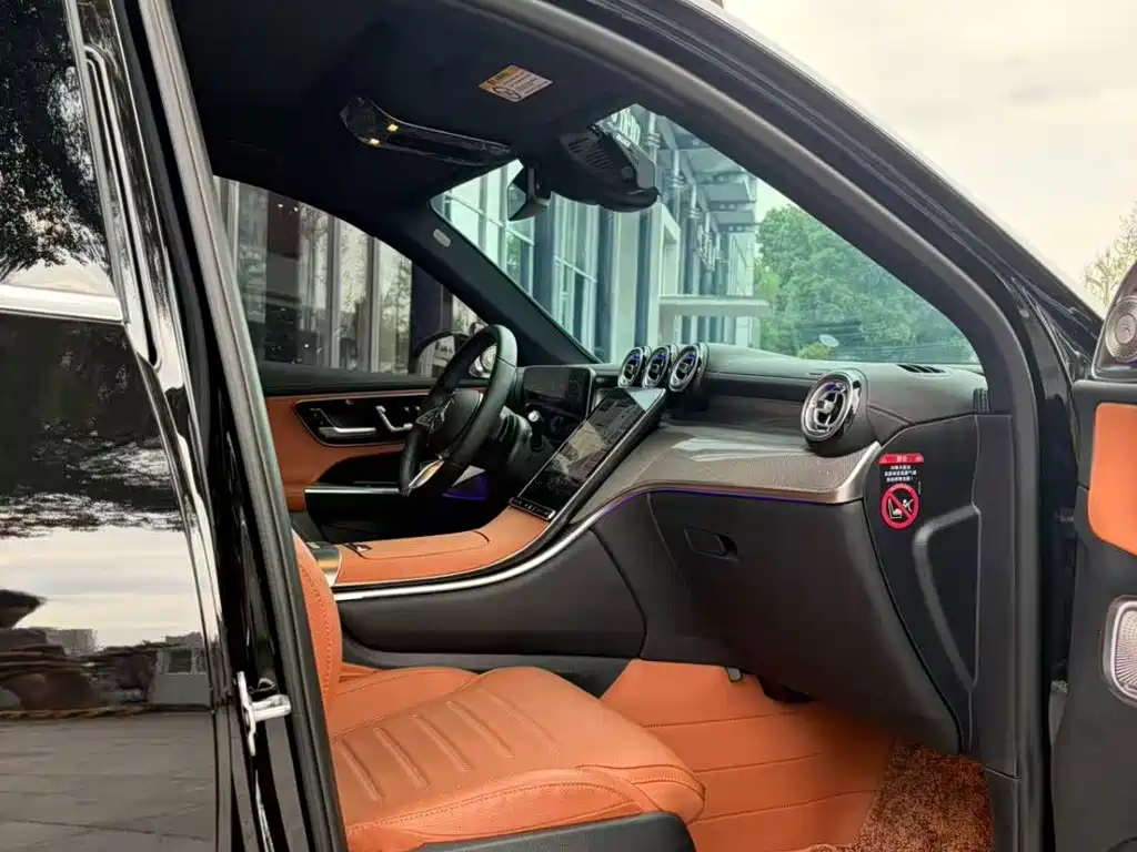 Mercedes-Benz GLC — миниатюра 16