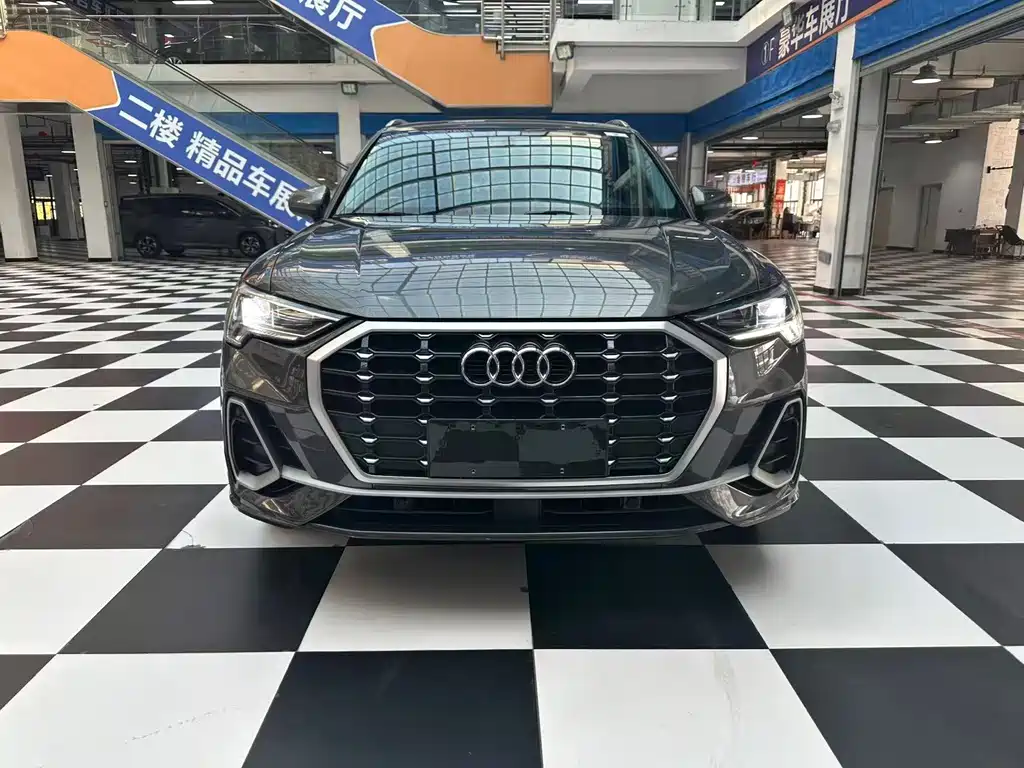 Audi Q3 — миниатюра 2