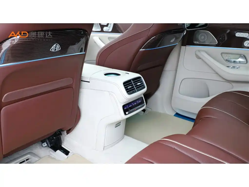 Mercedes-Benz GLS — миниатюра 9