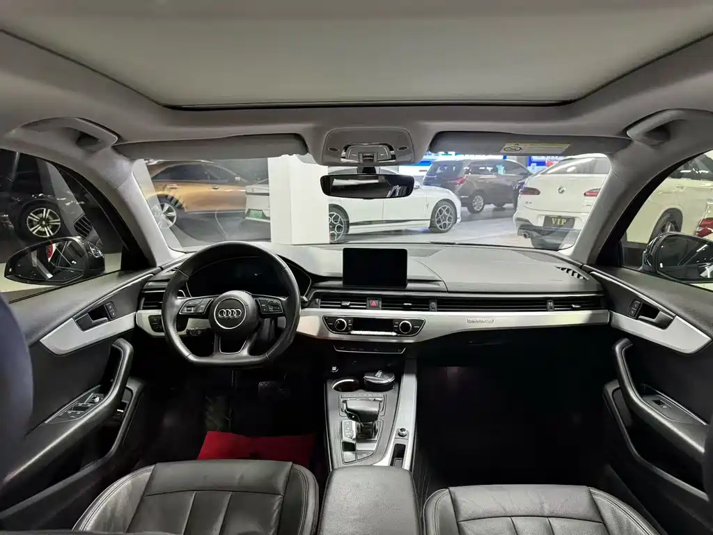 Audi A4L 2019 45 TFSI quattro Sport VI
