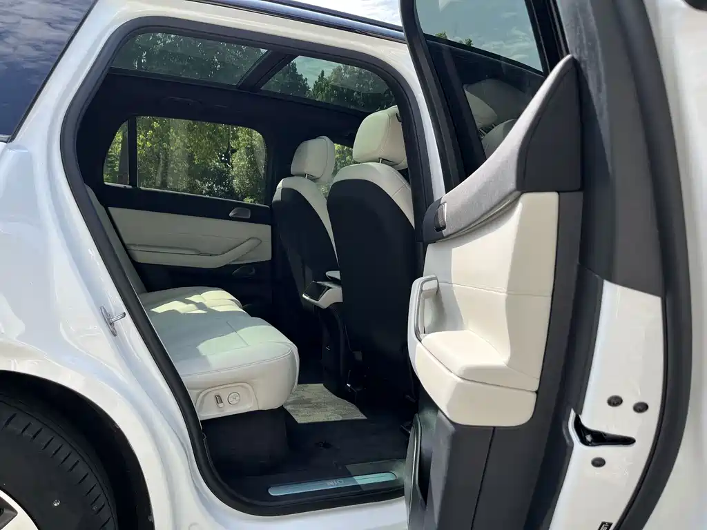 NIO ES7 — миниатюра 8