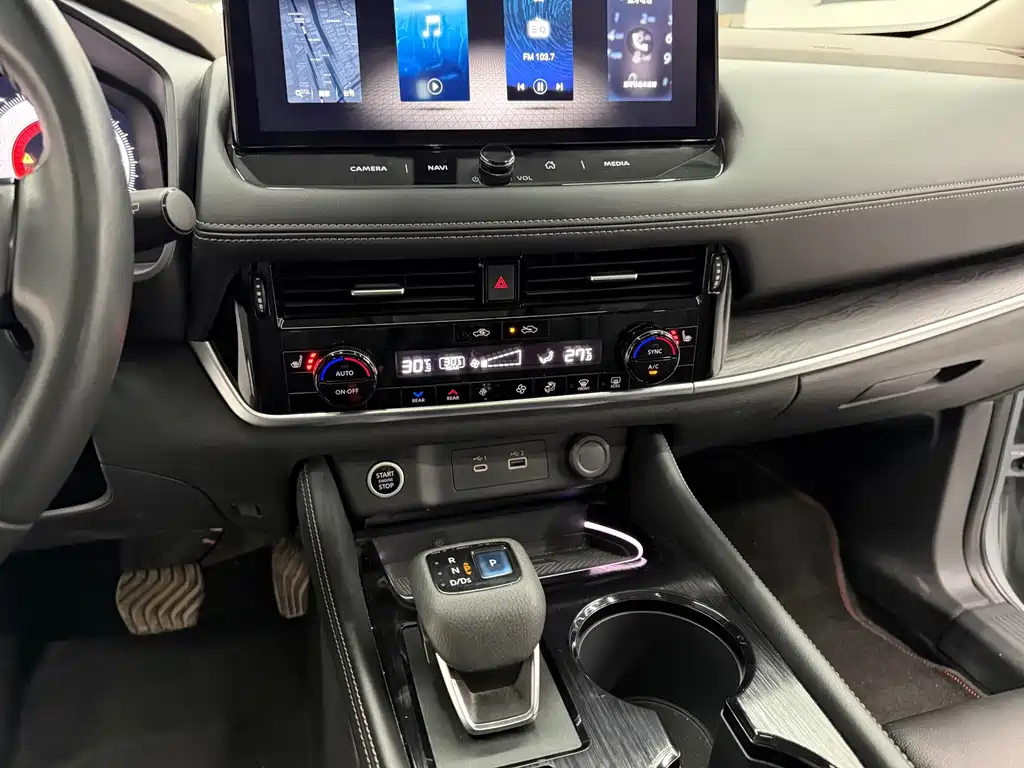 Nissan X-Trail — миниатюра 20
