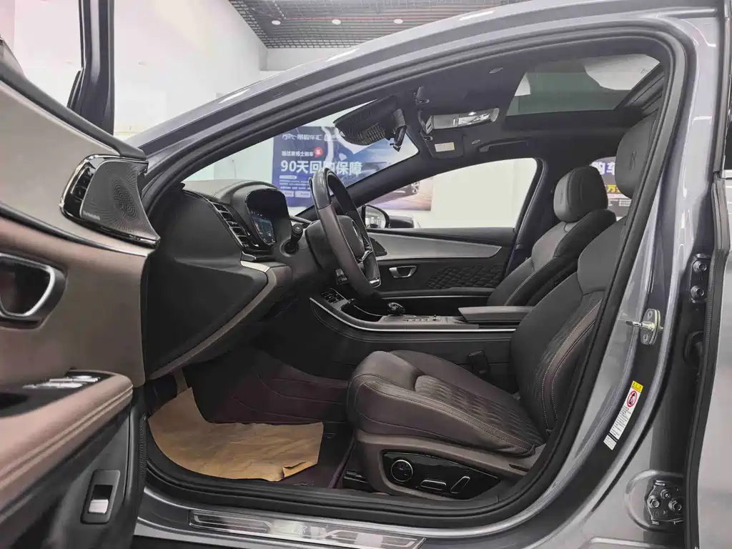 BYD Han — миниатюра 4