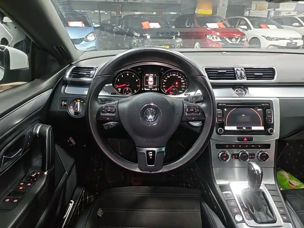 Volkswagen CC — миниатюра 11