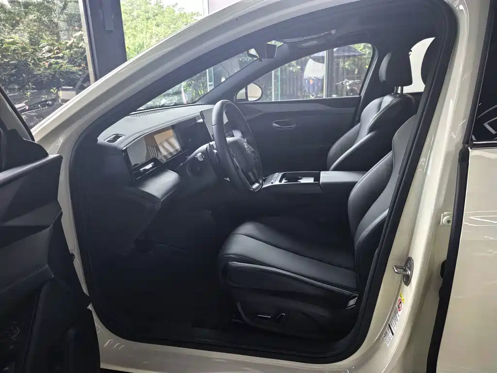 BYD Qin L — миниатюра 6