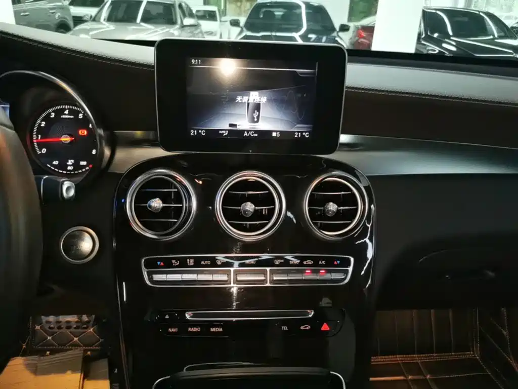 Mercedes-Benz GLC — миниатюра 13